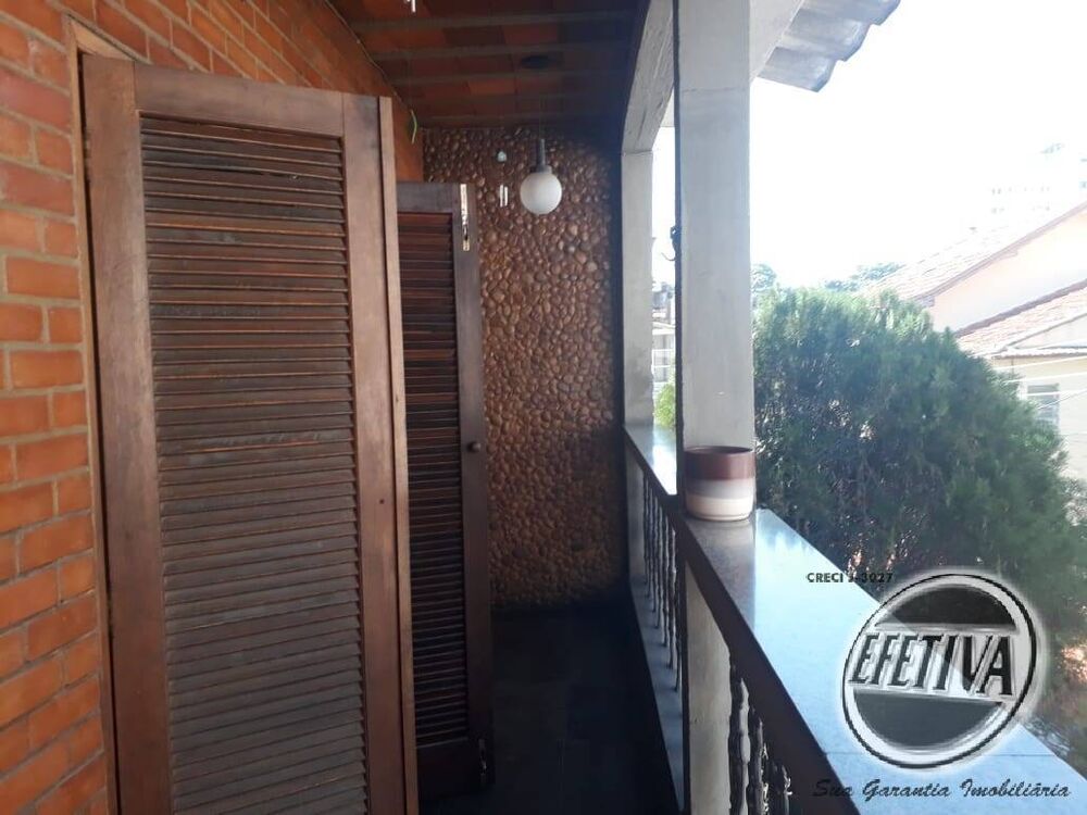 Sobrado, 3 quartos, 234 m² - Foto 2