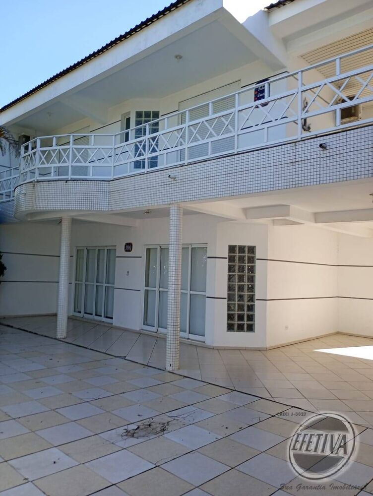 Casa, 4 quartos, 300 m² - Foto 4