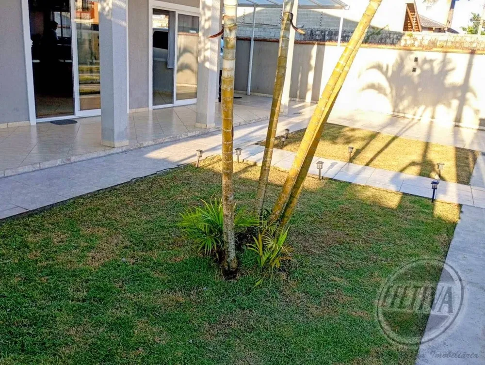 Casa, 4 quartos, 273 m² - Foto 2