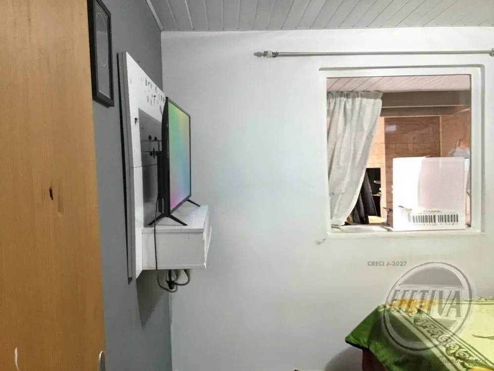 Casa, 6 quartos, 145 m² - Foto 4