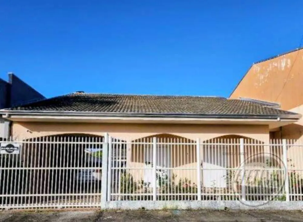 Casa, 4 quartos, 212 m² - Foto 1