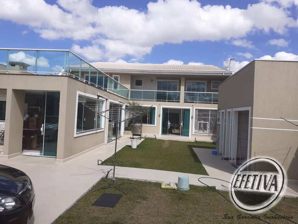 Casa à venda com 5 quartos, 400m² - Foto 1