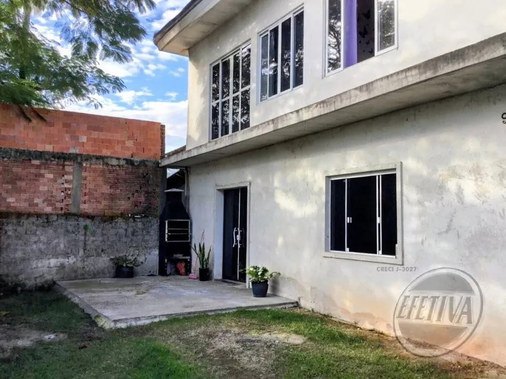 Casa, 3 quartos, 257 m² - Foto 1