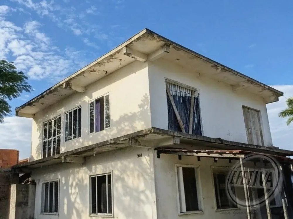 Casa, 3 quartos, 257 m² - Foto 3