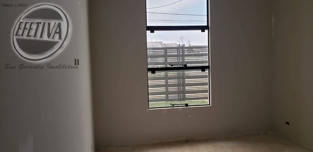 Casa à venda com 3 quartos, 110m² - Foto 3