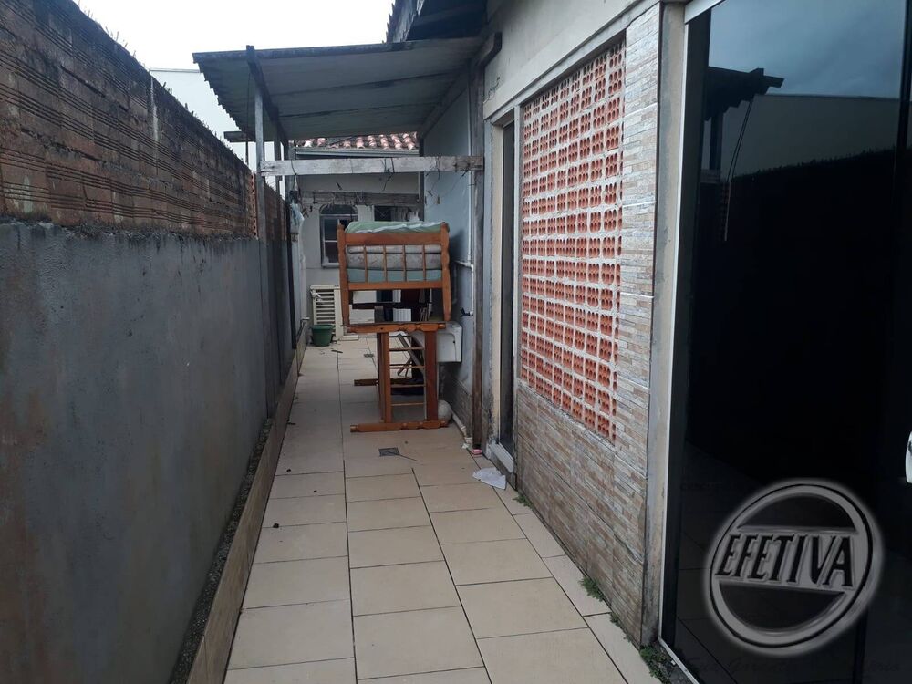 Casa, 5 quartos, 97 m² - Foto 3