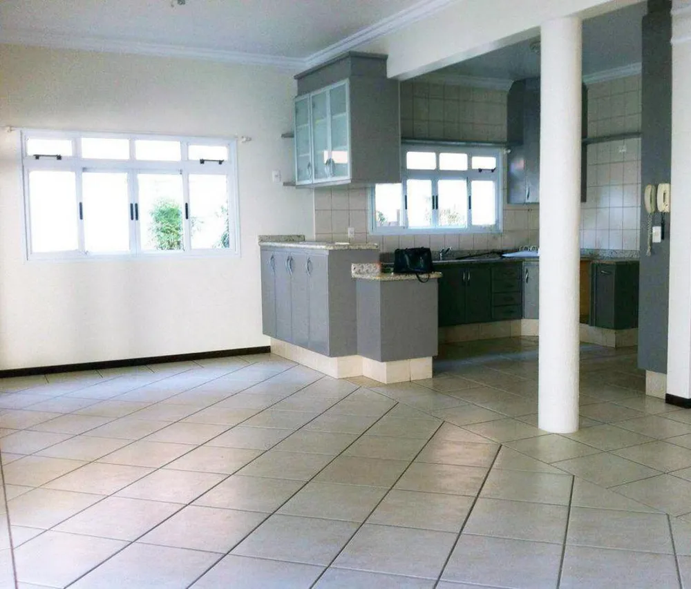 Casa, 4 quartos, 300 m² - Foto 3