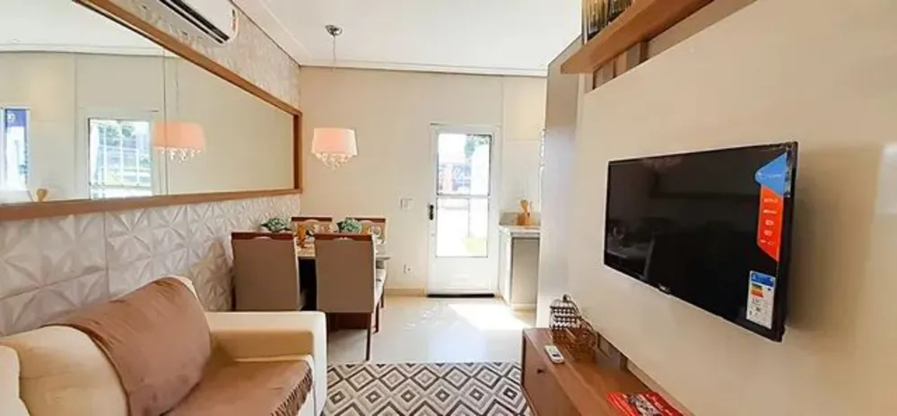 Casa, 2 quartos, 82 m² - Foto 1