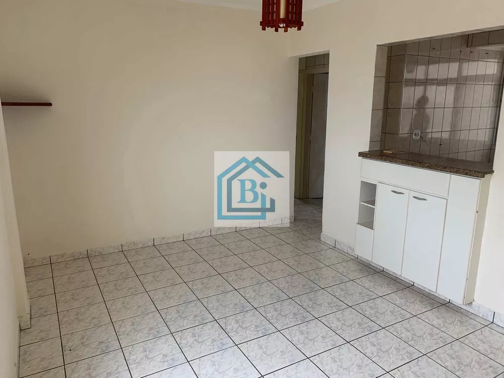 Apartamento à venda com 2 quartos, 60m² - Foto 3