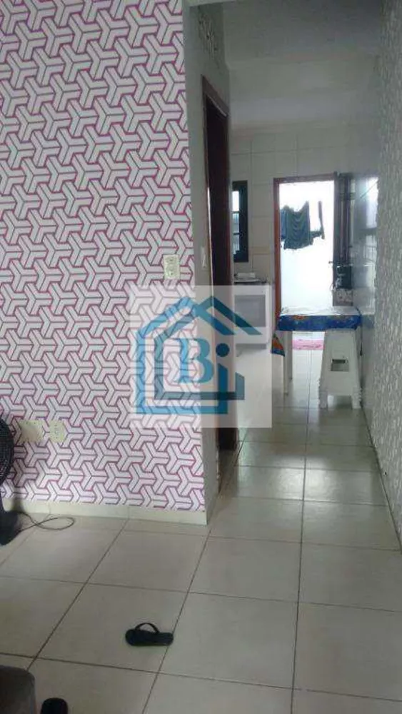 Sobrado à venda com 2 quartos, 55m² - Foto 3