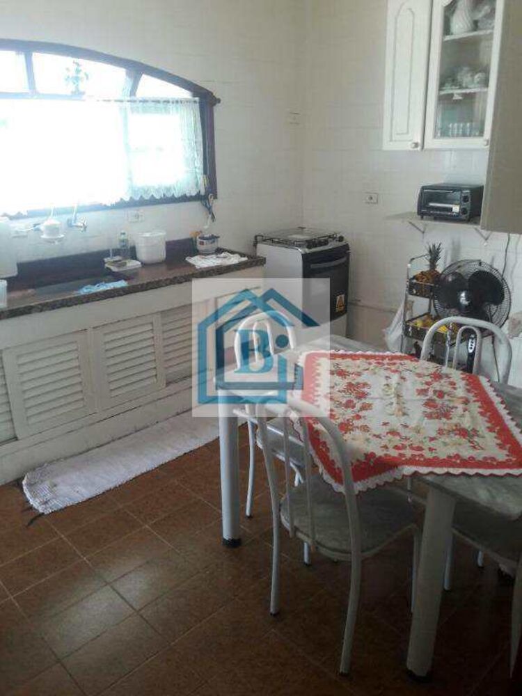 Casa, 3 quartos, 360 m² - Foto 4