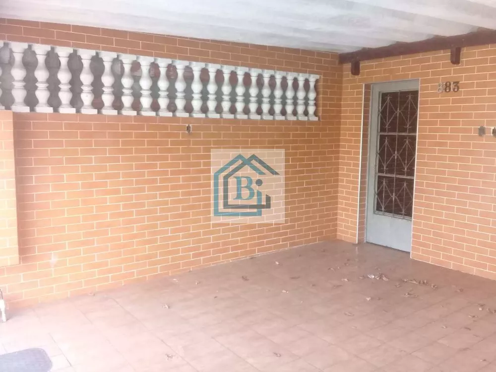 Casa para alugar com 2 quartos, 80m² - Foto 2