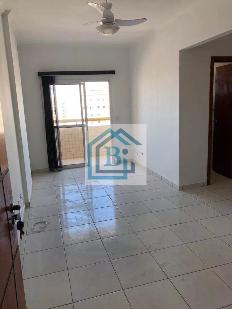 Apartamento à venda com 2 quartos, 64m² - Foto 1