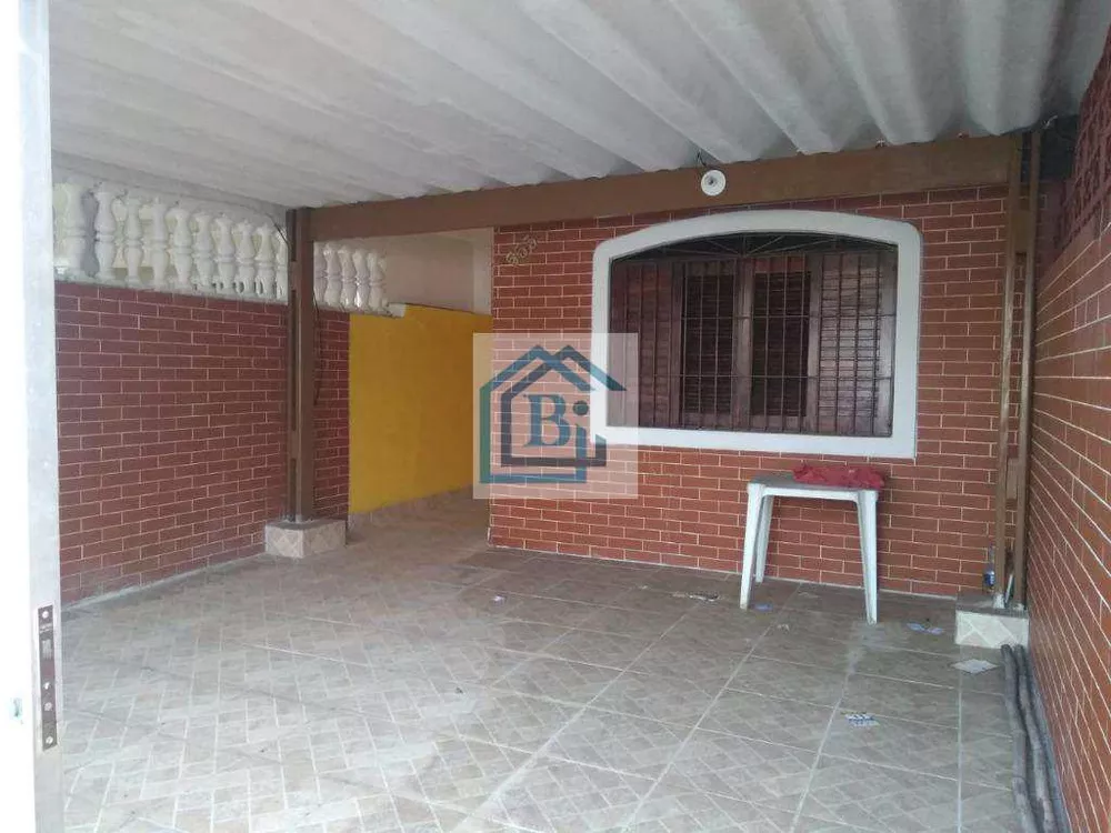 Casa à venda com 2 quartos, 80m² - Foto 2