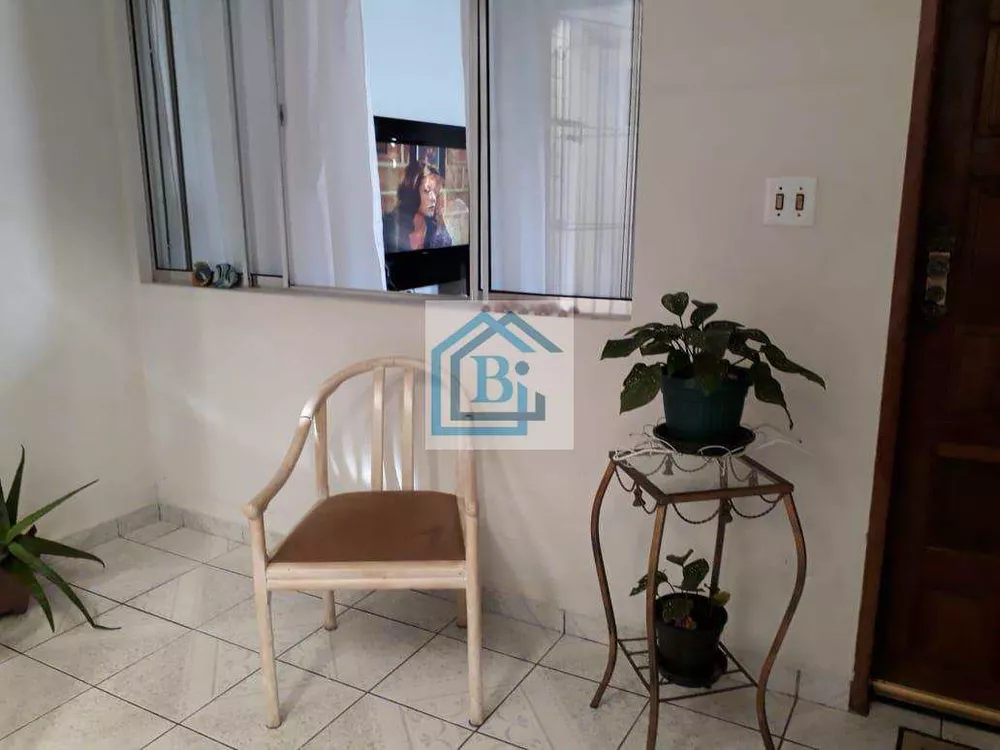 Sobrado à venda com 3 quartos, 80m² - Foto 1