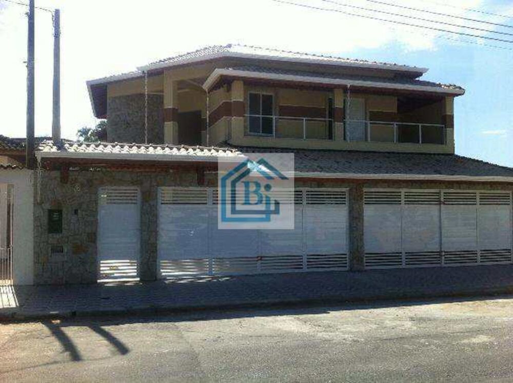 Sobrado, 4 quartos, 308 m² - Foto 1