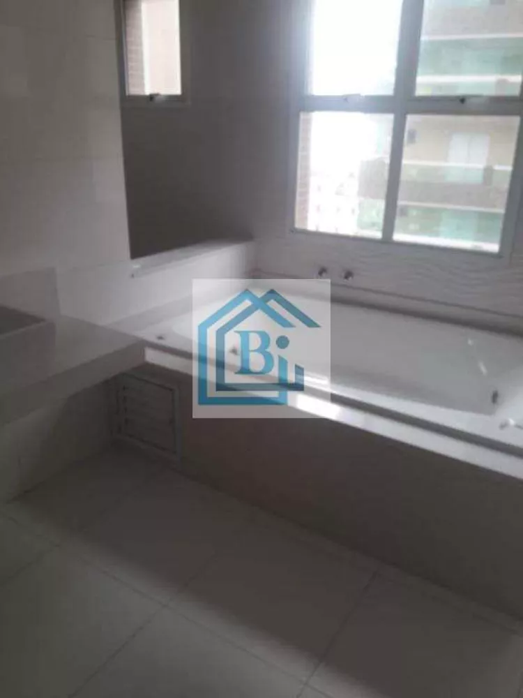 Apartamento à venda com 4 quartos, 250m² - Foto 18