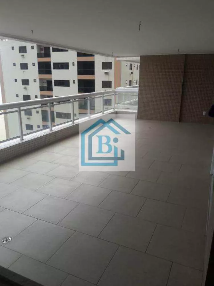 Apartamento à venda com 4 quartos, 250m² - Foto 14