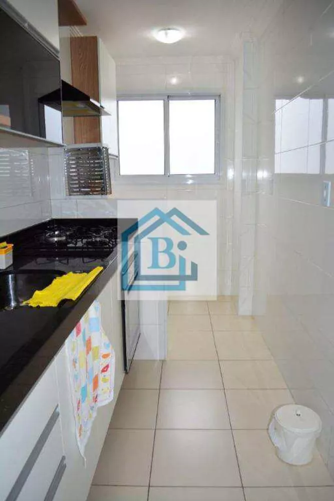 Apartamento à venda com 2 quartos, 65m² - Foto 14