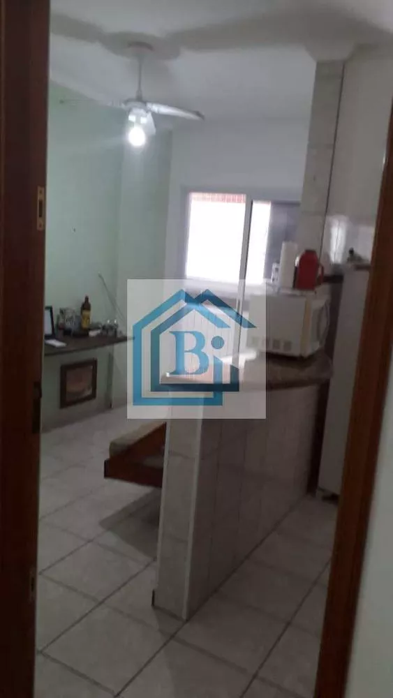 Apartamento à venda com 1 quarto, 45m² - Foto 4