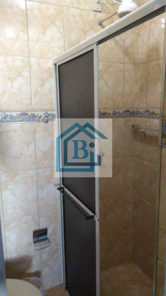 Casa, 4 quartos, 240 m² - Foto 1