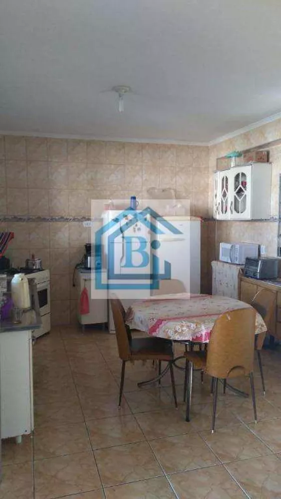 Casa, 4 quartos, 240 m² - Foto 6