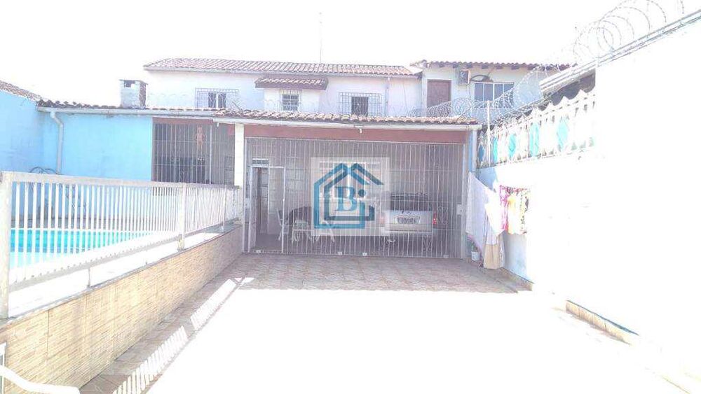 Casa, 4 quartos, 240 m² - Foto 10