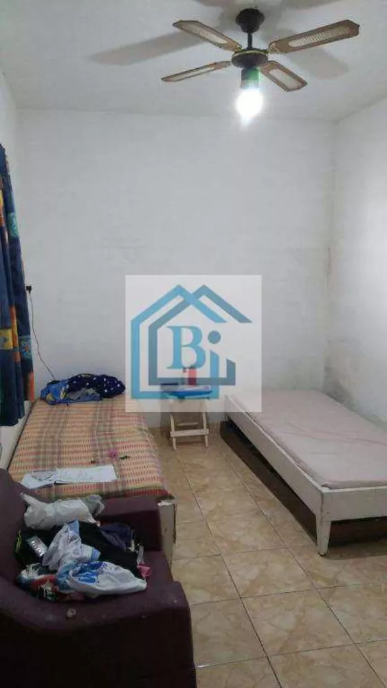 Casa, 4 quartos, 240 m² - Foto 2