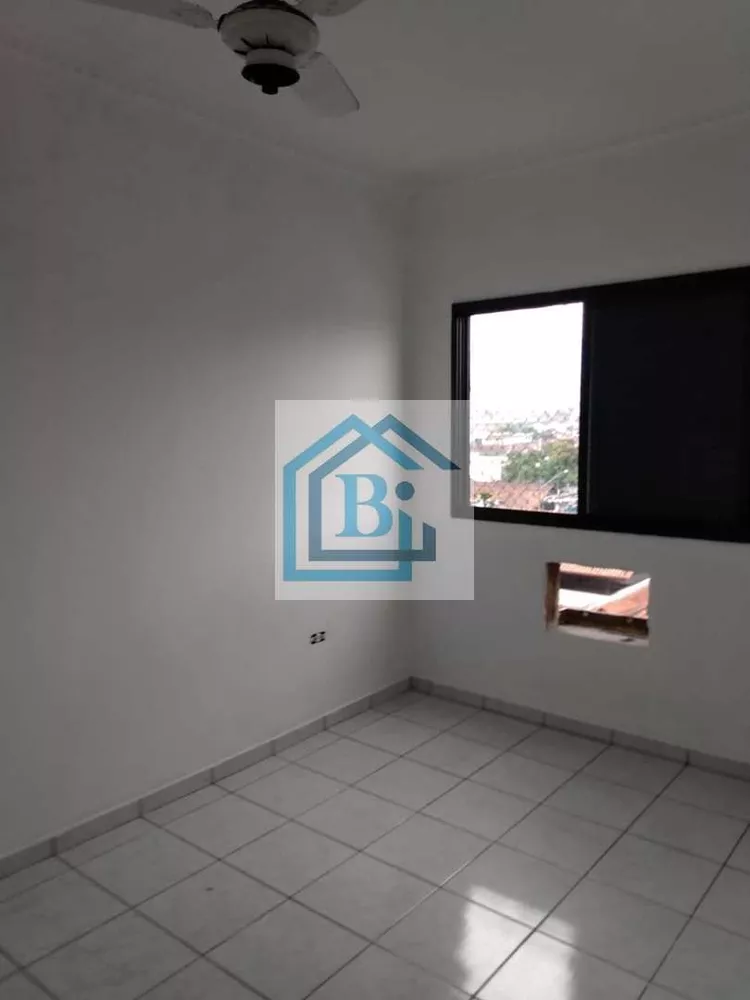 Apartamento à venda com 2 quartos, 62m² - Foto 8