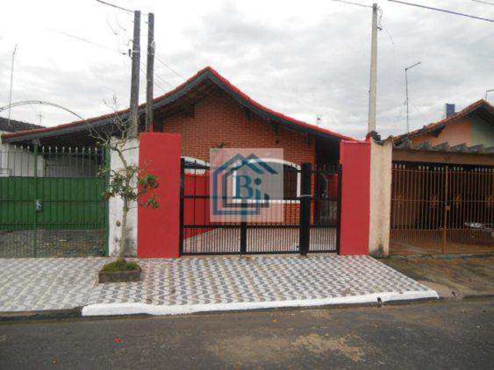 Casa, 3 quartos, 70 m² - Foto 1