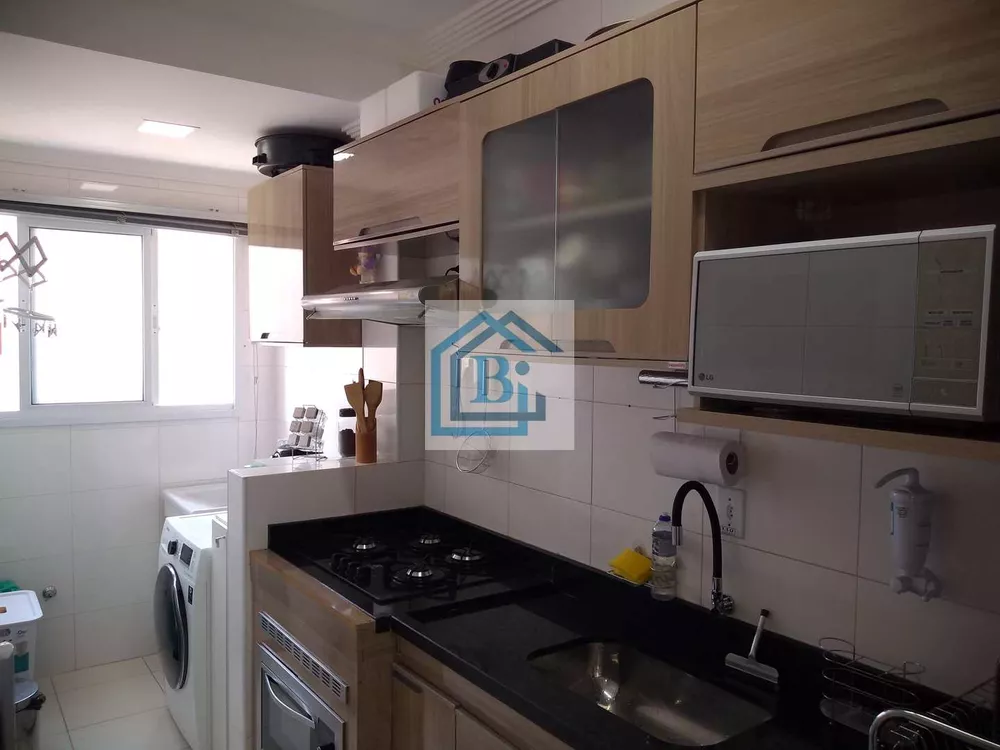 Apartamento à venda com 2 quartos, 63m² - Foto 12