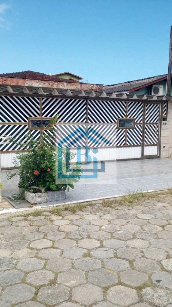 Casa, 2 quartos, 170 m² - Foto 1