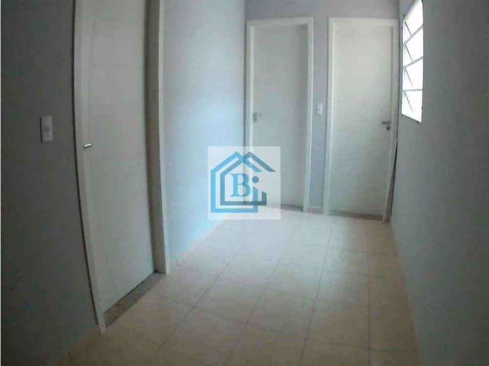 Apartamento à venda com 2 quartos, 79m² - Foto 3