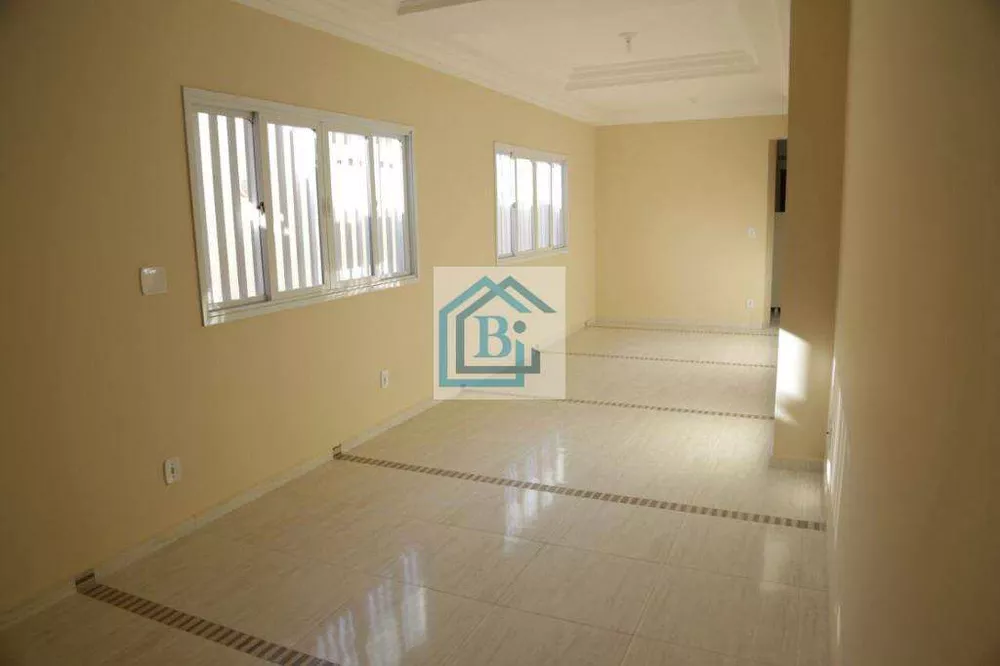 Casa à venda com 3 quartos, 220m² - Foto 10