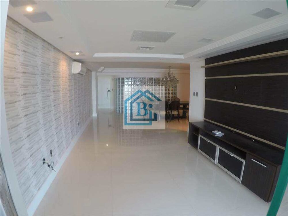 Apartamento, 3 quartos, 200 m² - Foto 4