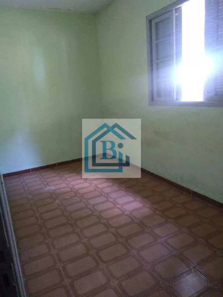 Casa, 2 quartos, 200 m² - Foto 4