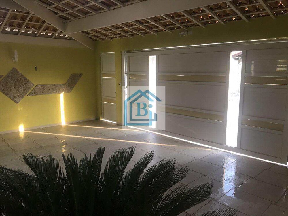 Casa, 3 quartos, 160 m² - Foto 2