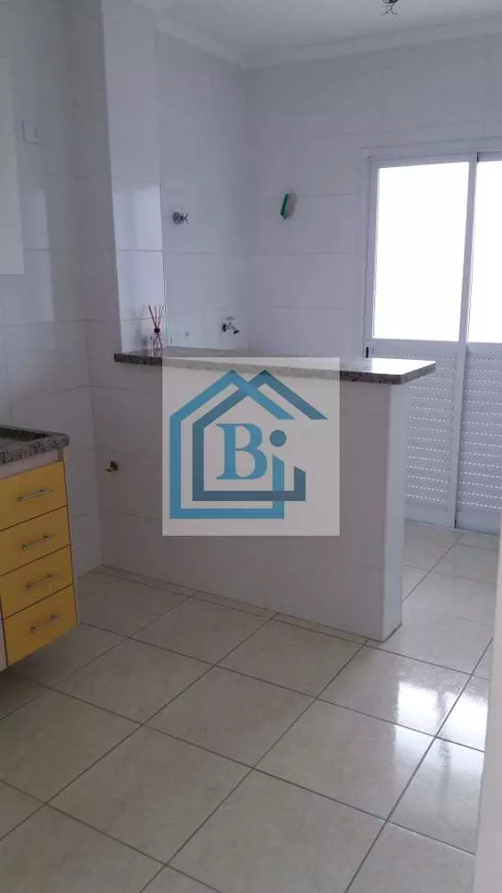 Apartamento à venda com 2 quartos, 62m² - Foto 4