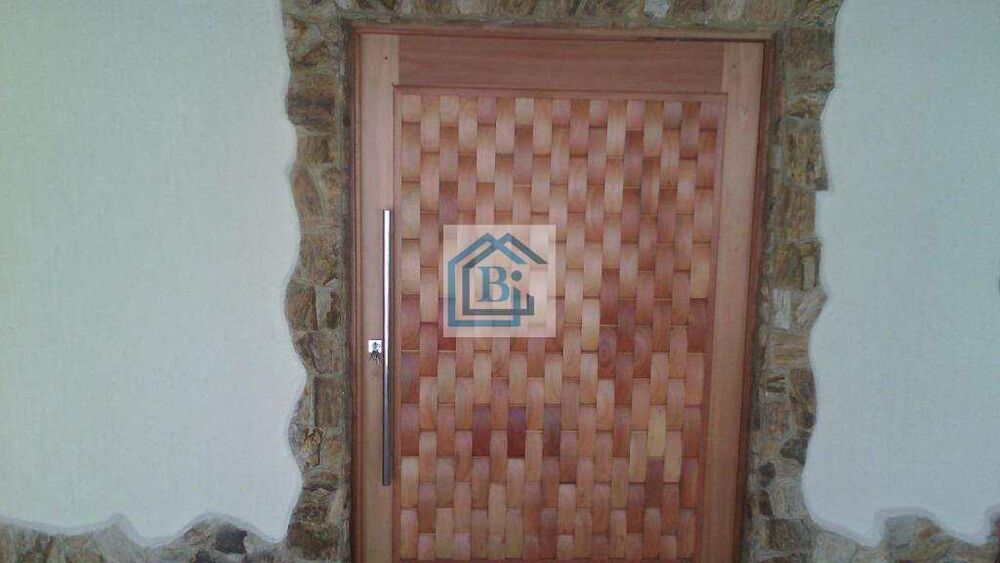Casa, 3 quartos, 210 m² - Foto 13