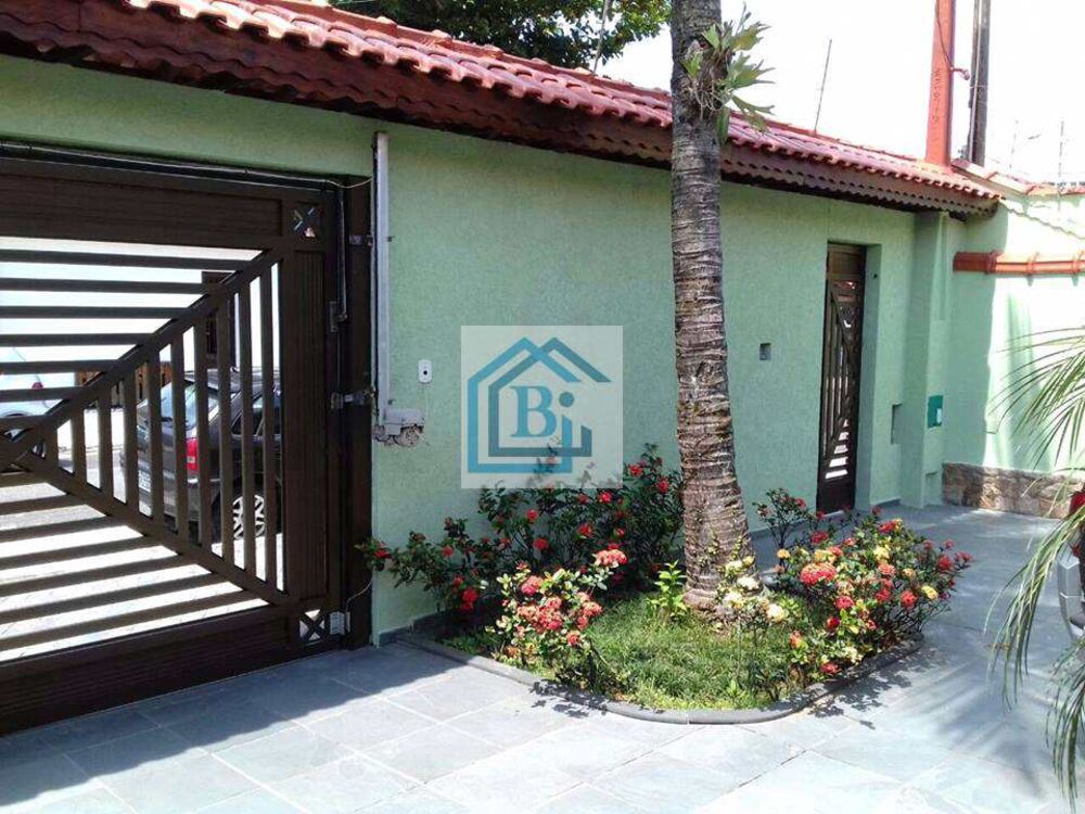 Casa, 3 quartos, 200 m² - Foto 1