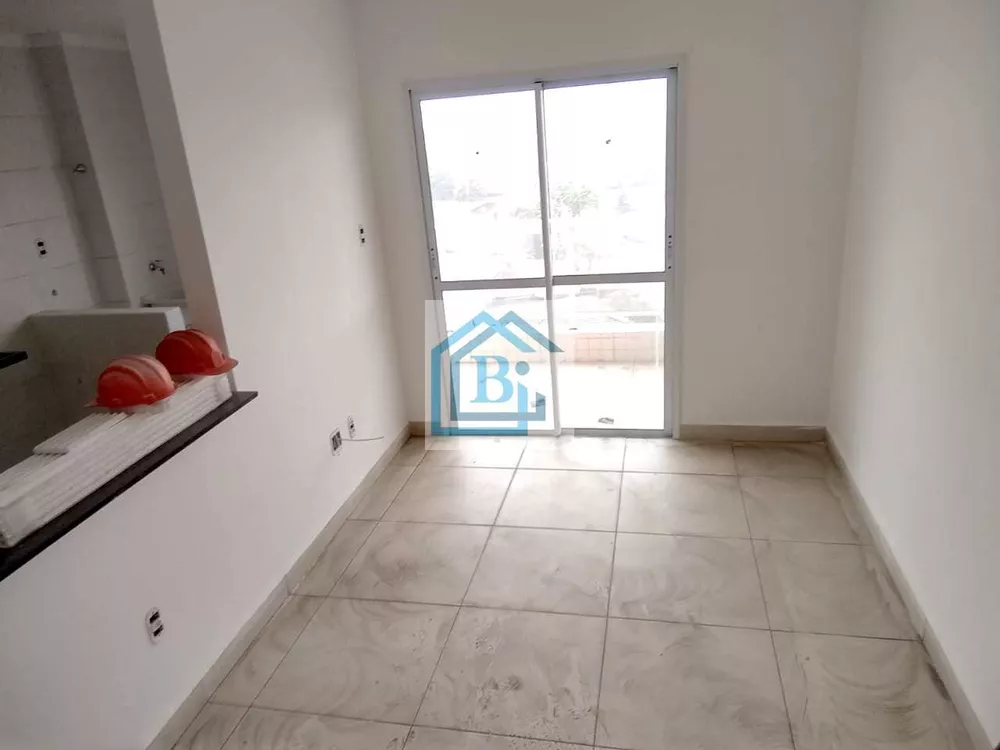 Apartamento à venda com 2 quartos, 63m² - Foto 4