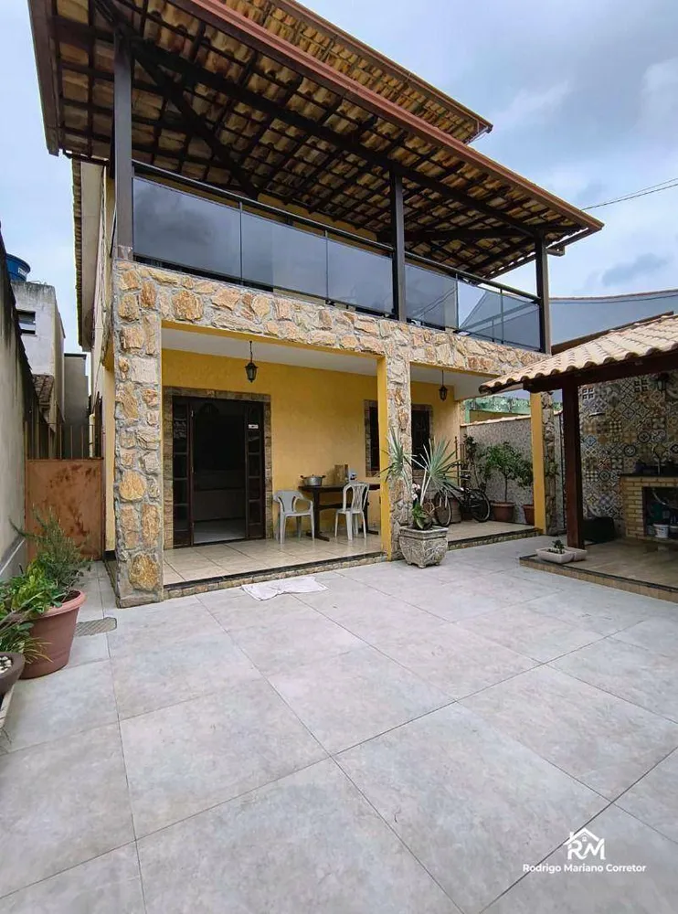 Casa, 4 quartos, 178 m² - Foto 1