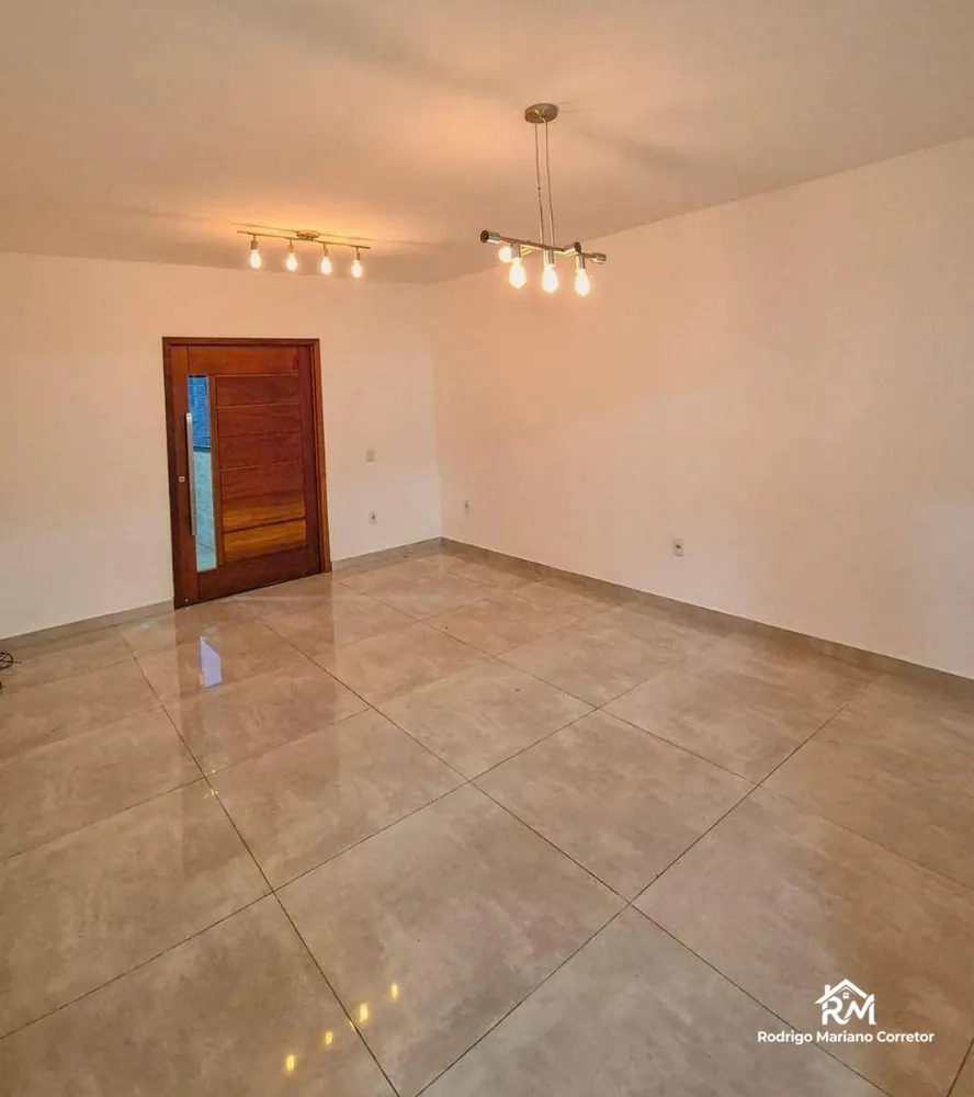 Casa, 3 quartos, 250 m² - Foto 24