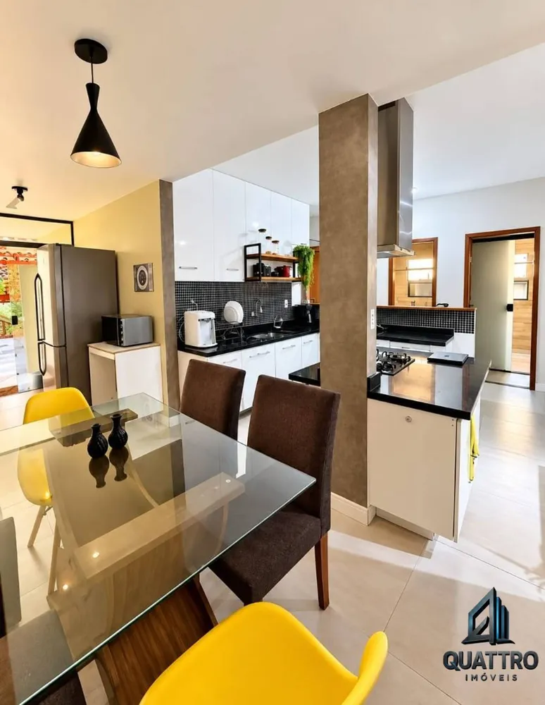 Casa, 3 quartos, 250 m² - Foto 11
