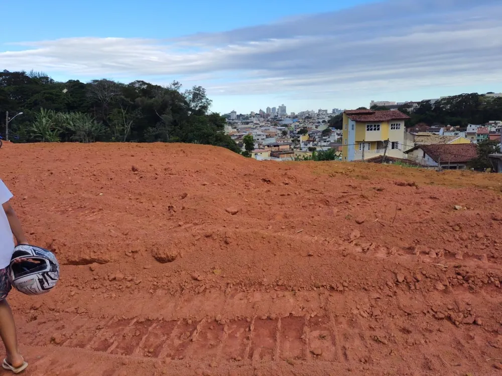 Terreno, 2400 m² - Foto 2