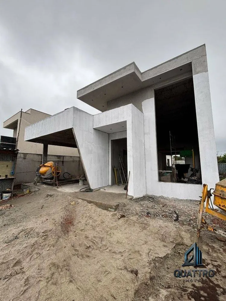 Casa, 3 quartos, 204 m² - Foto 2