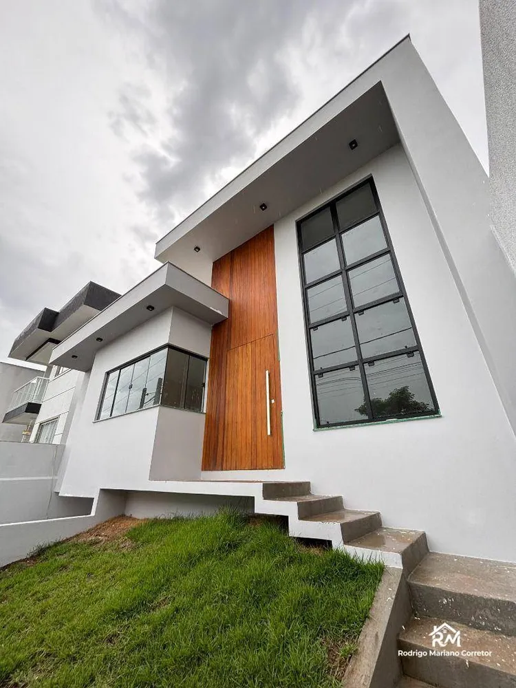 Casa, 3 quartos, 158 m² - Foto 1