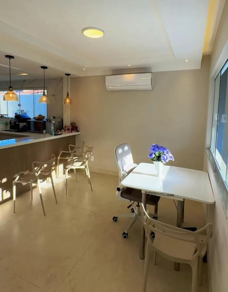 Casa, 3 quartos, 200 m² - Foto 3