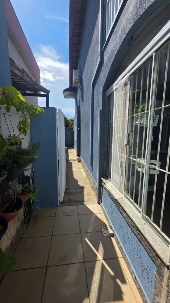 Casa, 4 quartos, 253 m² - Foto 2