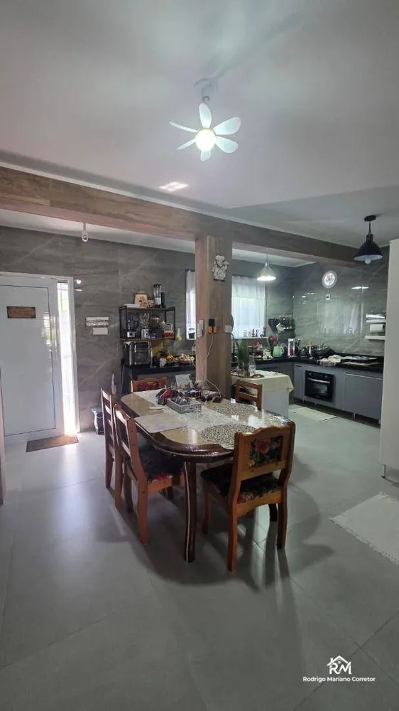Casa, 4 quartos, 253 m² - Foto 18